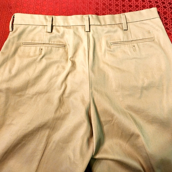 Men's Dockers Slacks Size 40x30 - Picture 6 of 7